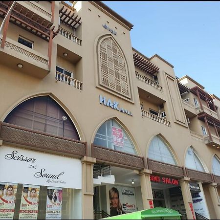 Hak Mall Suites And Apartments 拉瓦尔品第 外观 照片